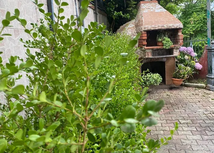 La Casa Del Bosco - Unique Two Floors House With Garden